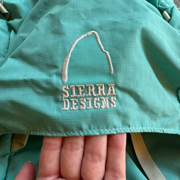 Sierra Designs Women’s Jubilee 50 Backpack in Ocean - Picture 7 of 10